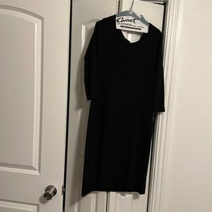 Black Talbots Shift Dress 3/4 length sleeve